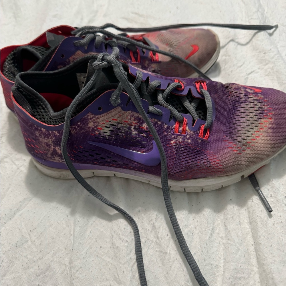 NIKE FREE TR FIT 4